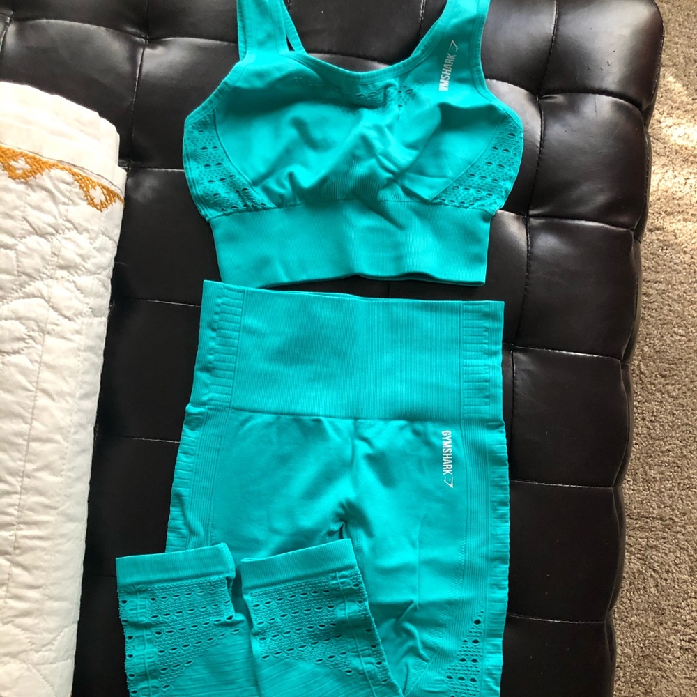 Gymshark leggings /crop/bra set !